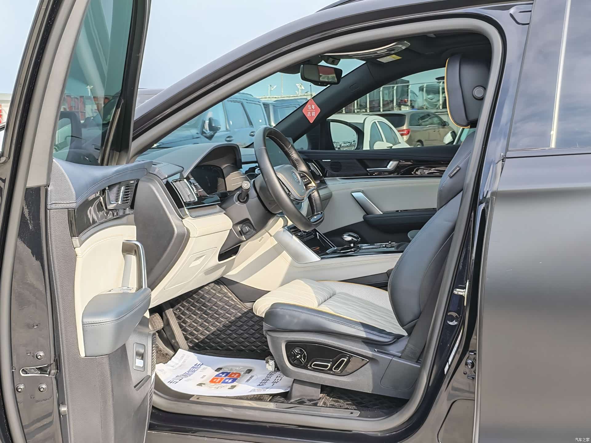BYD Tang, 2022 13