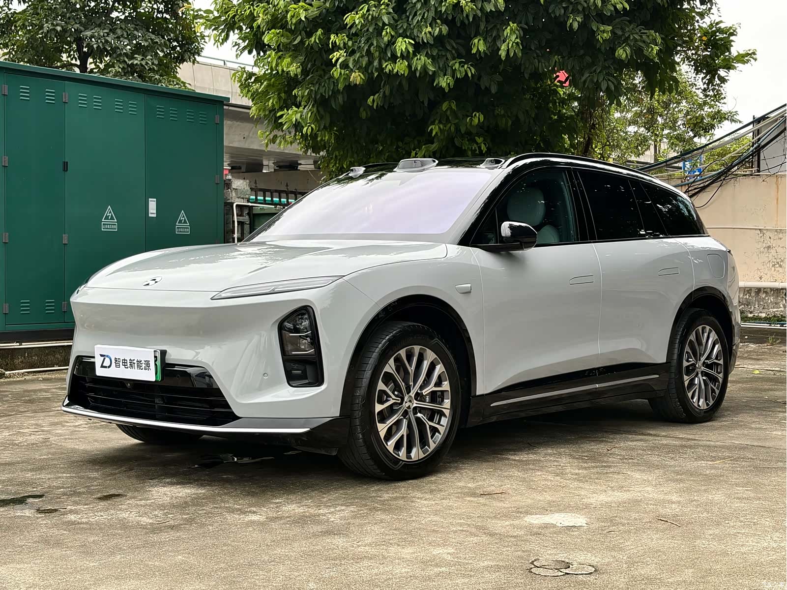 NIO ES6, 2025 4