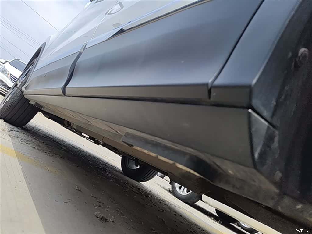 BAIC V, 2019 22