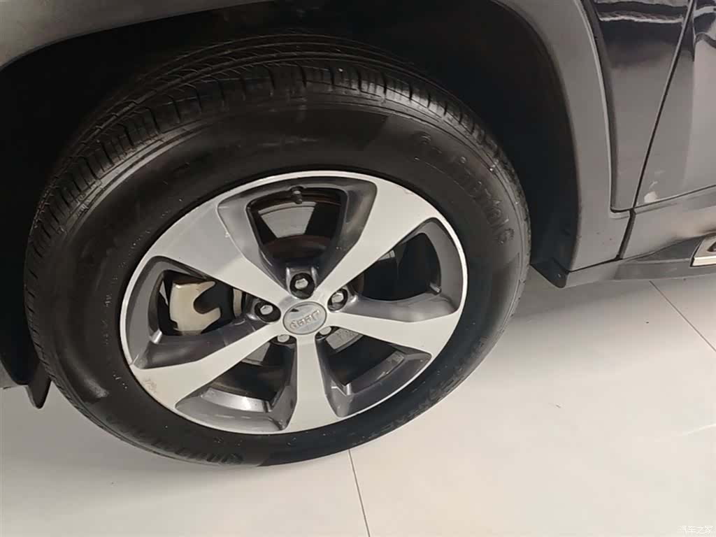 Jeep Cherokee, 2019 23
