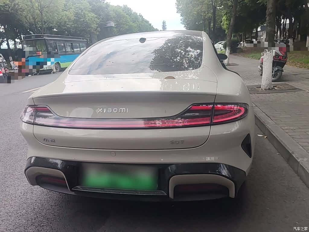 Xiaomi SU7, 2025 6