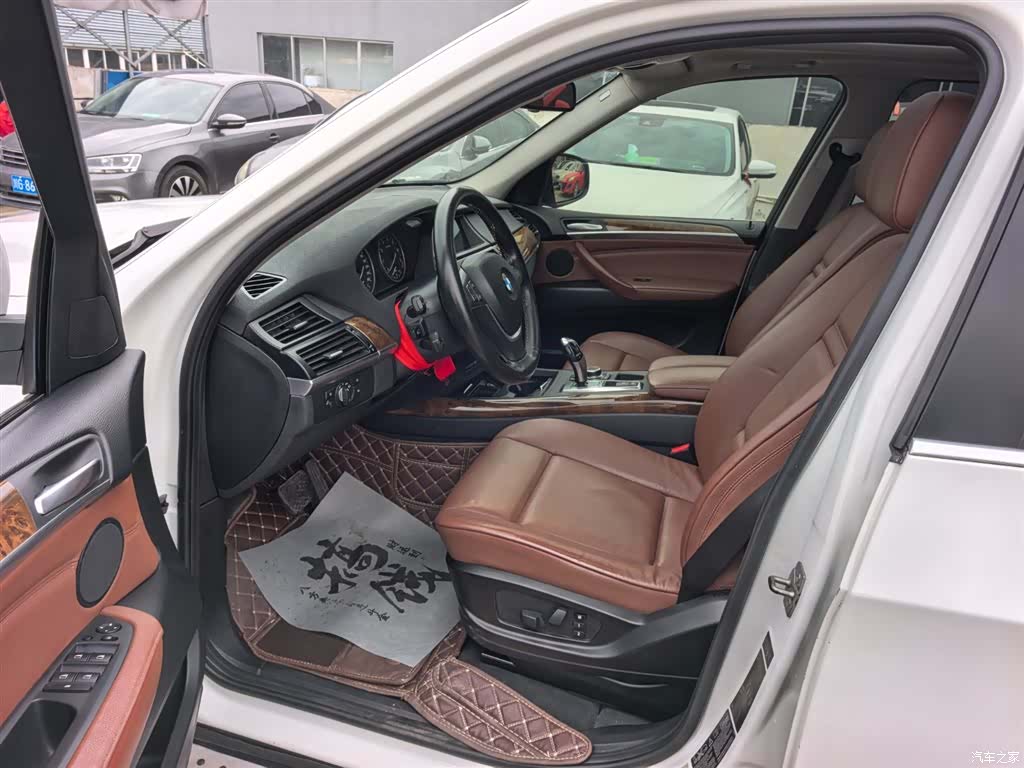 BMW X5, 2011 11