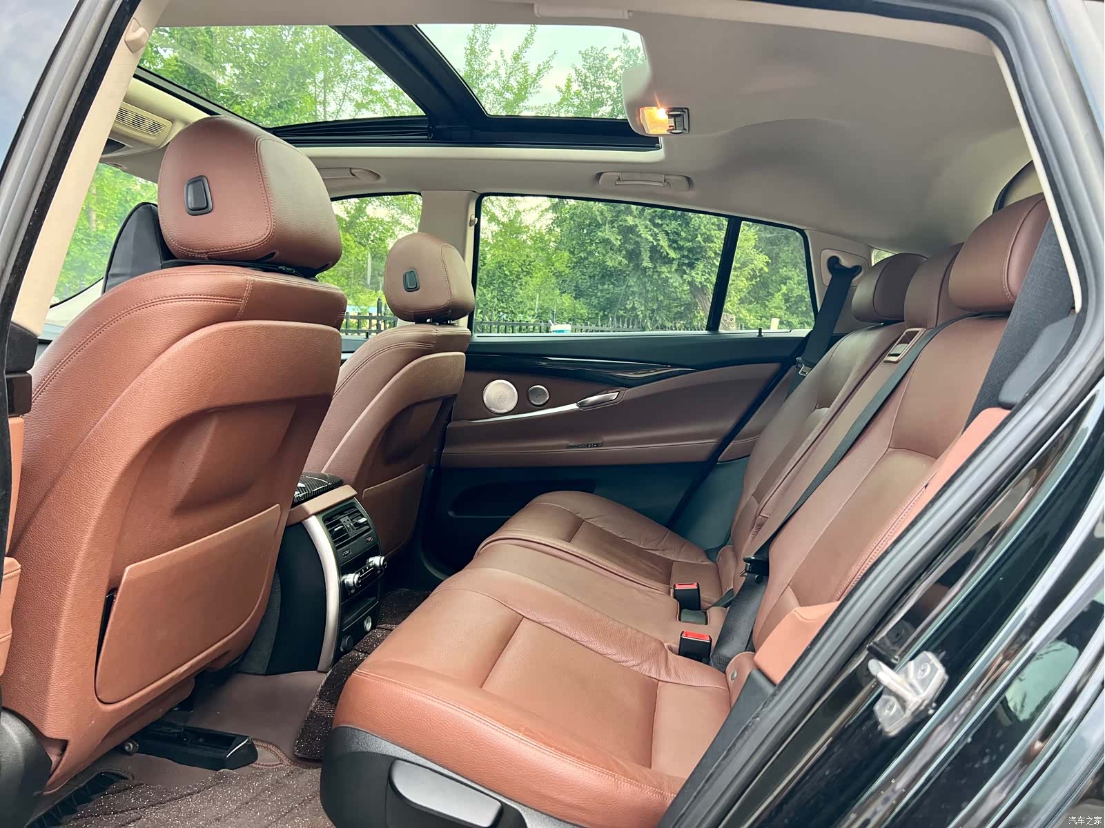 BMW 5 Series, 2016 14