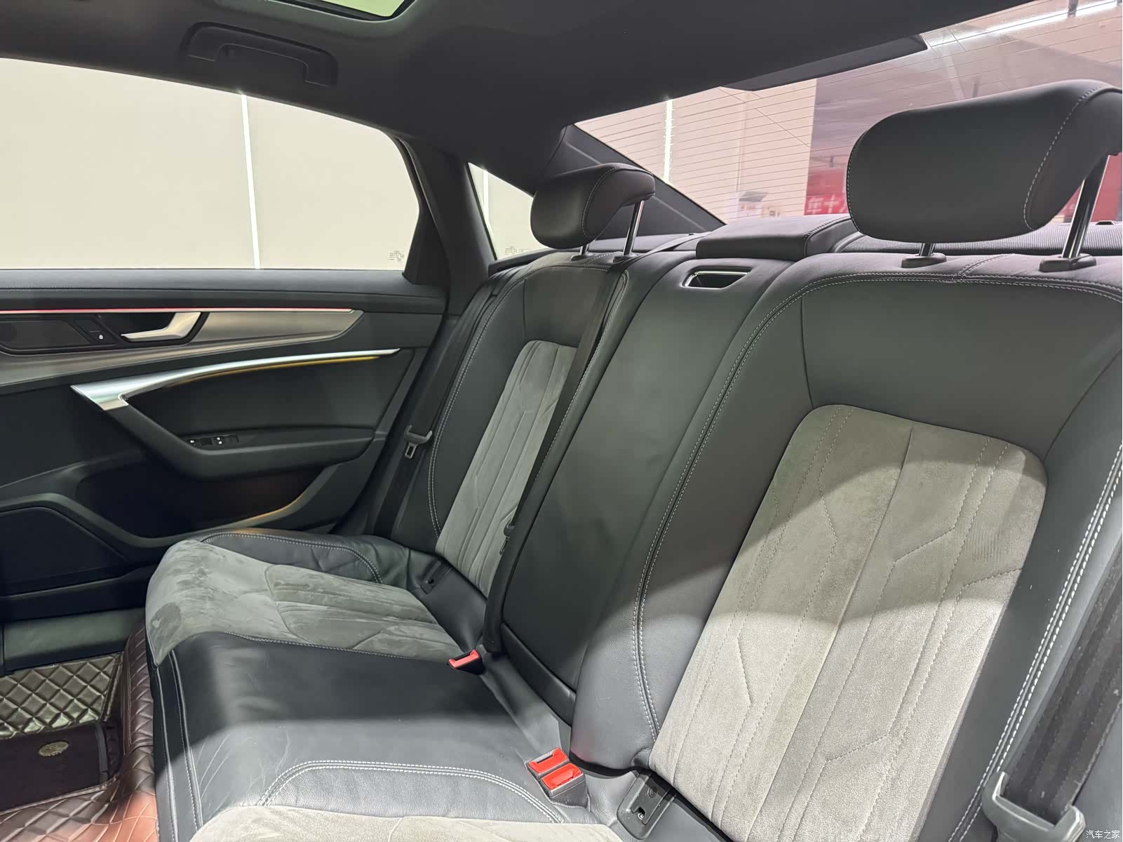 Audi A6L, 2020 36