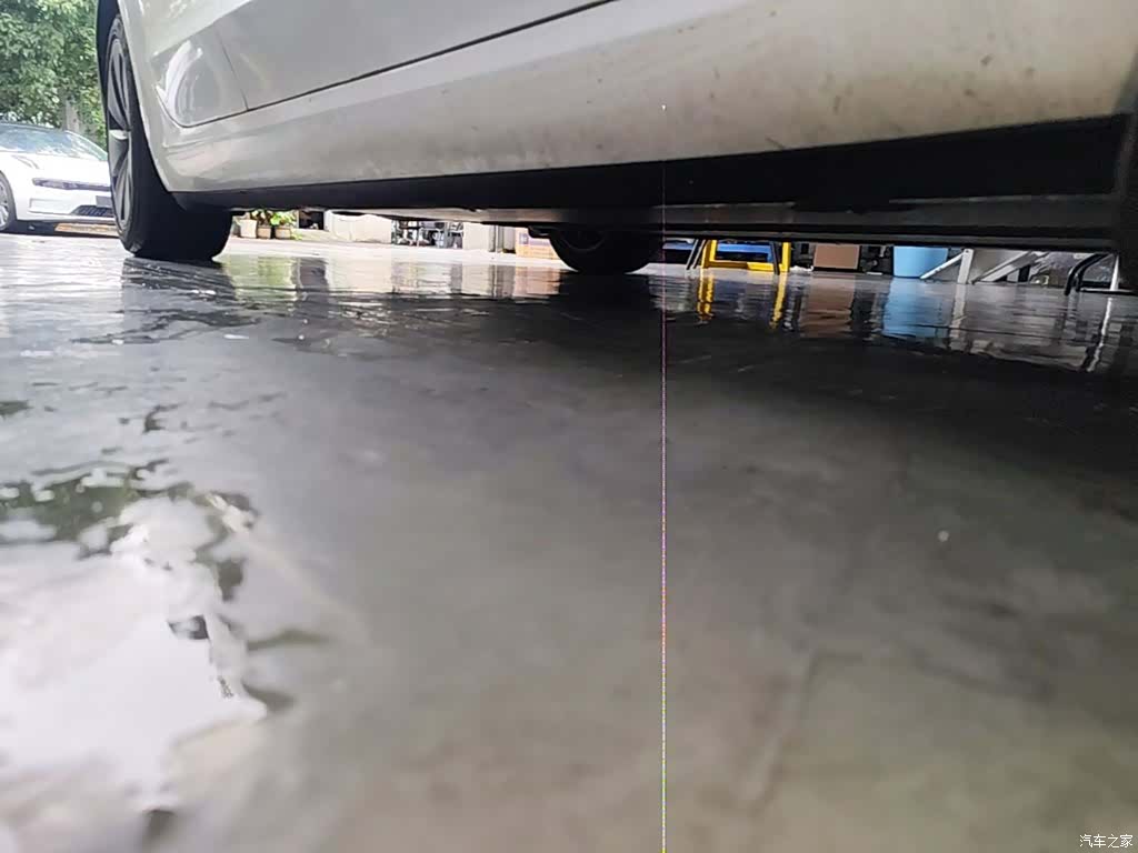 Tesla Model 3, 2025 21