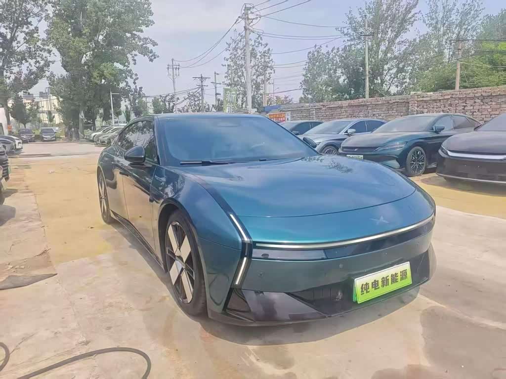 XPENG P7