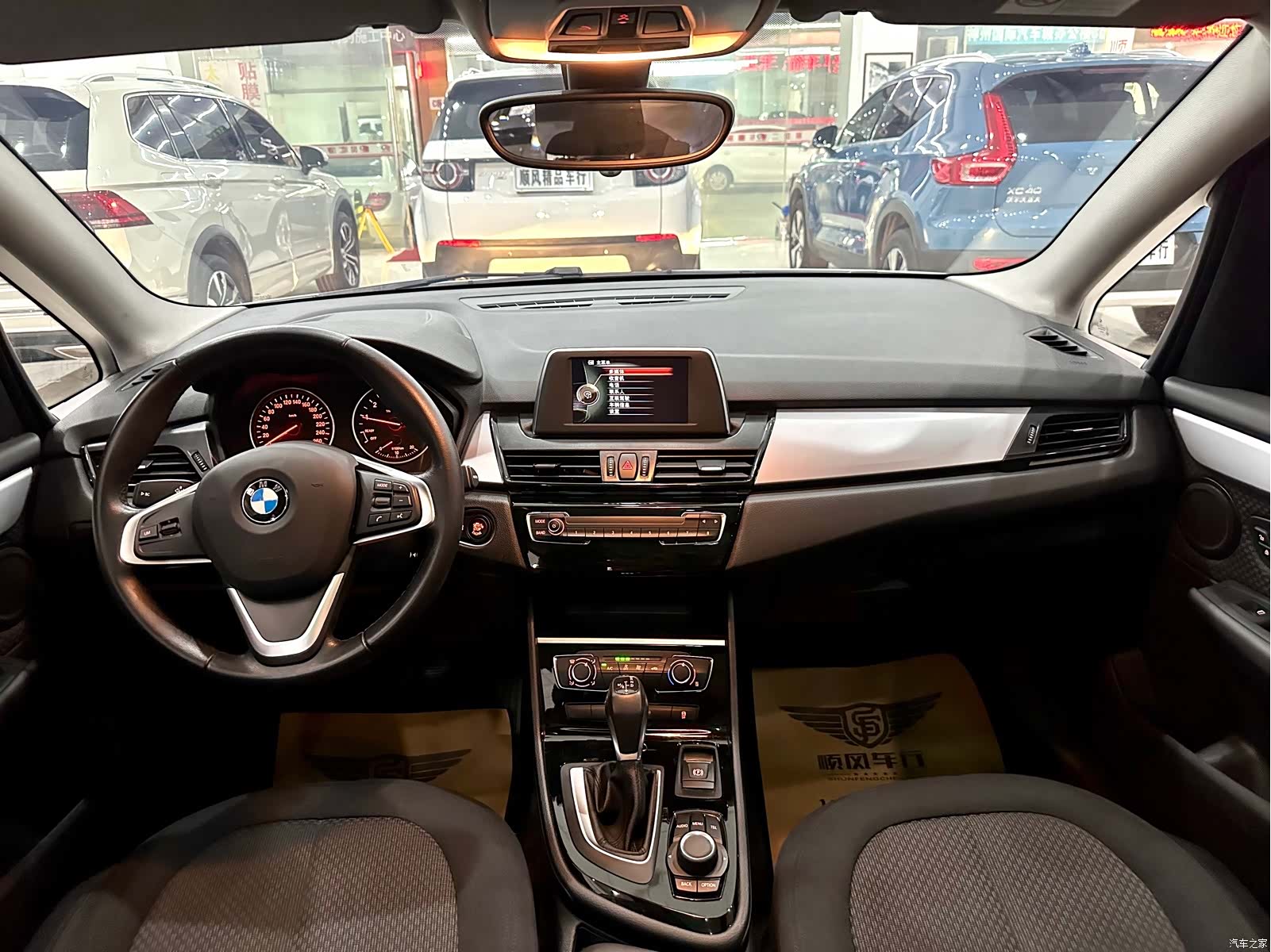 BMW 2 Series, 2017 все фото