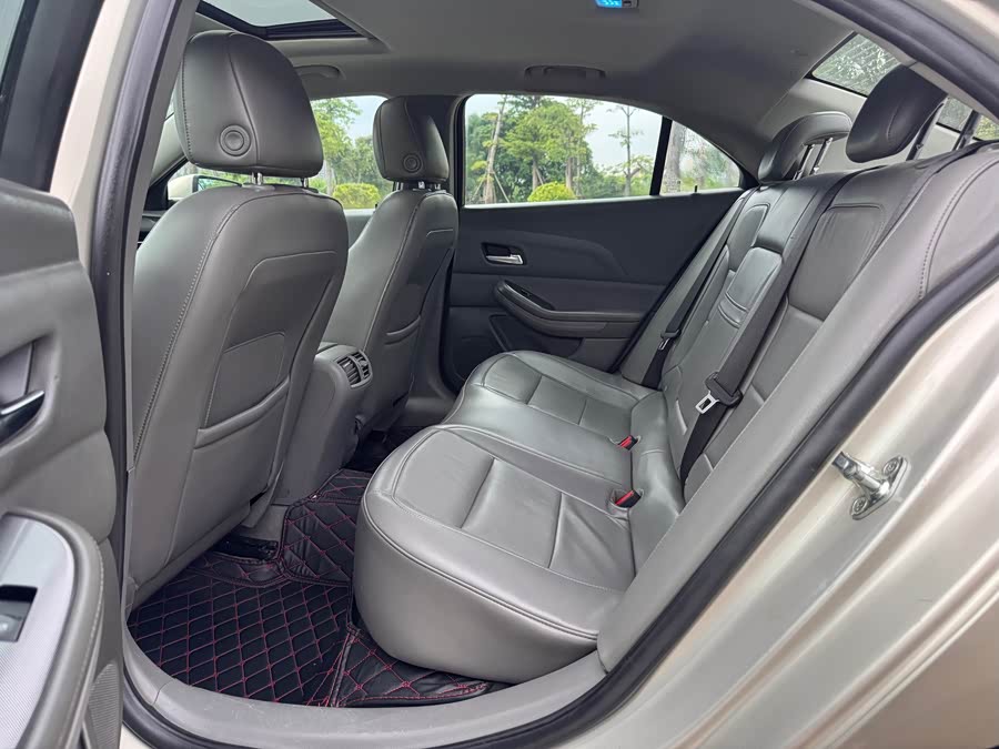 Chevrolet Malibu 2015, фото 11
