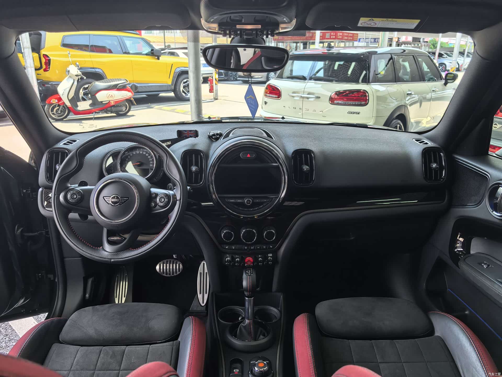 Mini Countryman, 2018 9