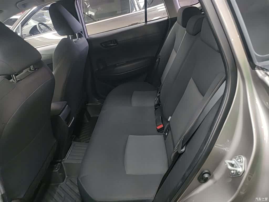 Toyota Frontlander, 2024 17