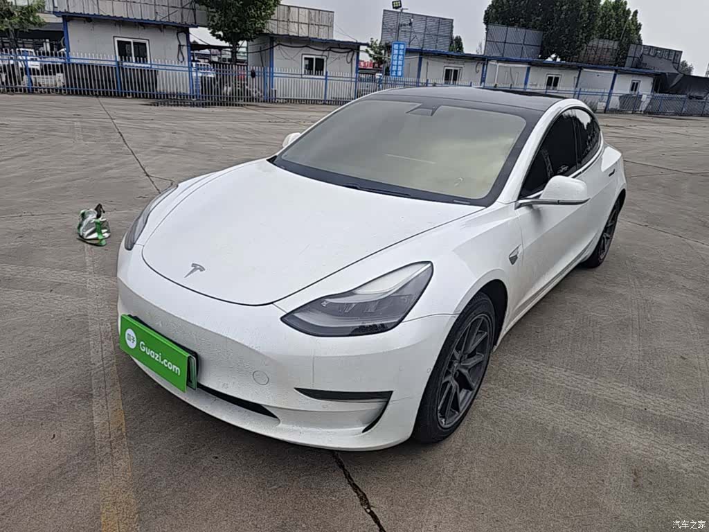 Tesla Model 3, 2021 1