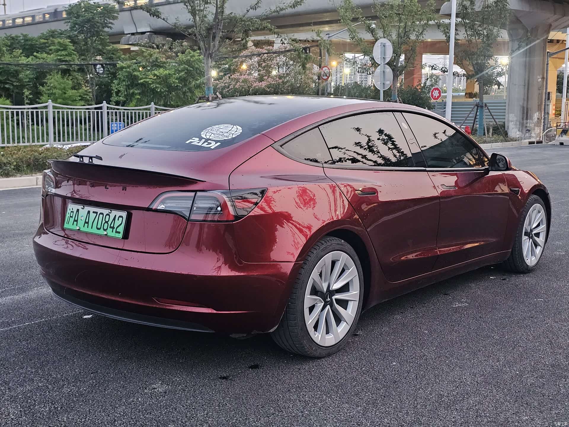 Tesla Model 3, 2021 4
