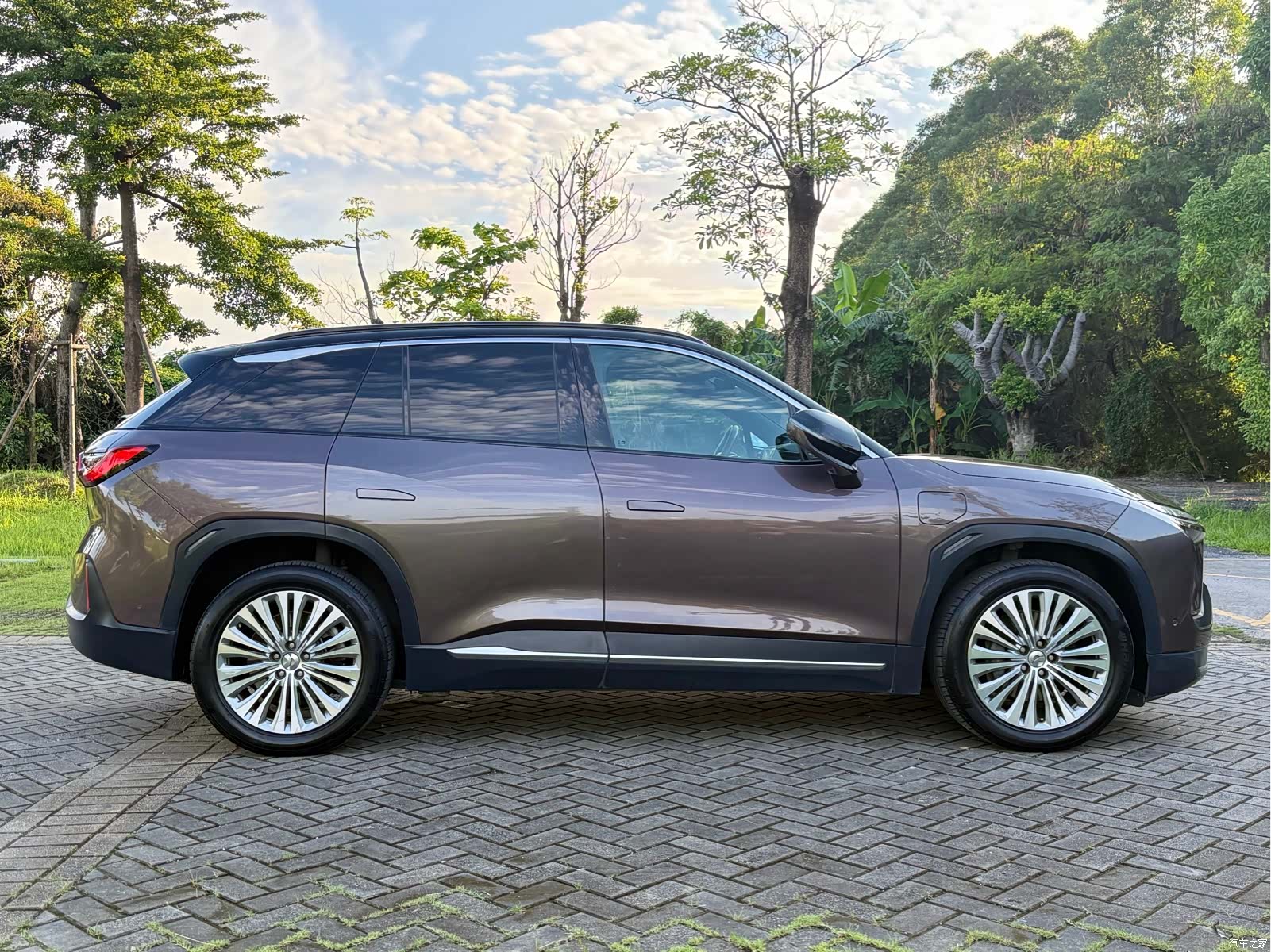 NIO ES6, 2021 14