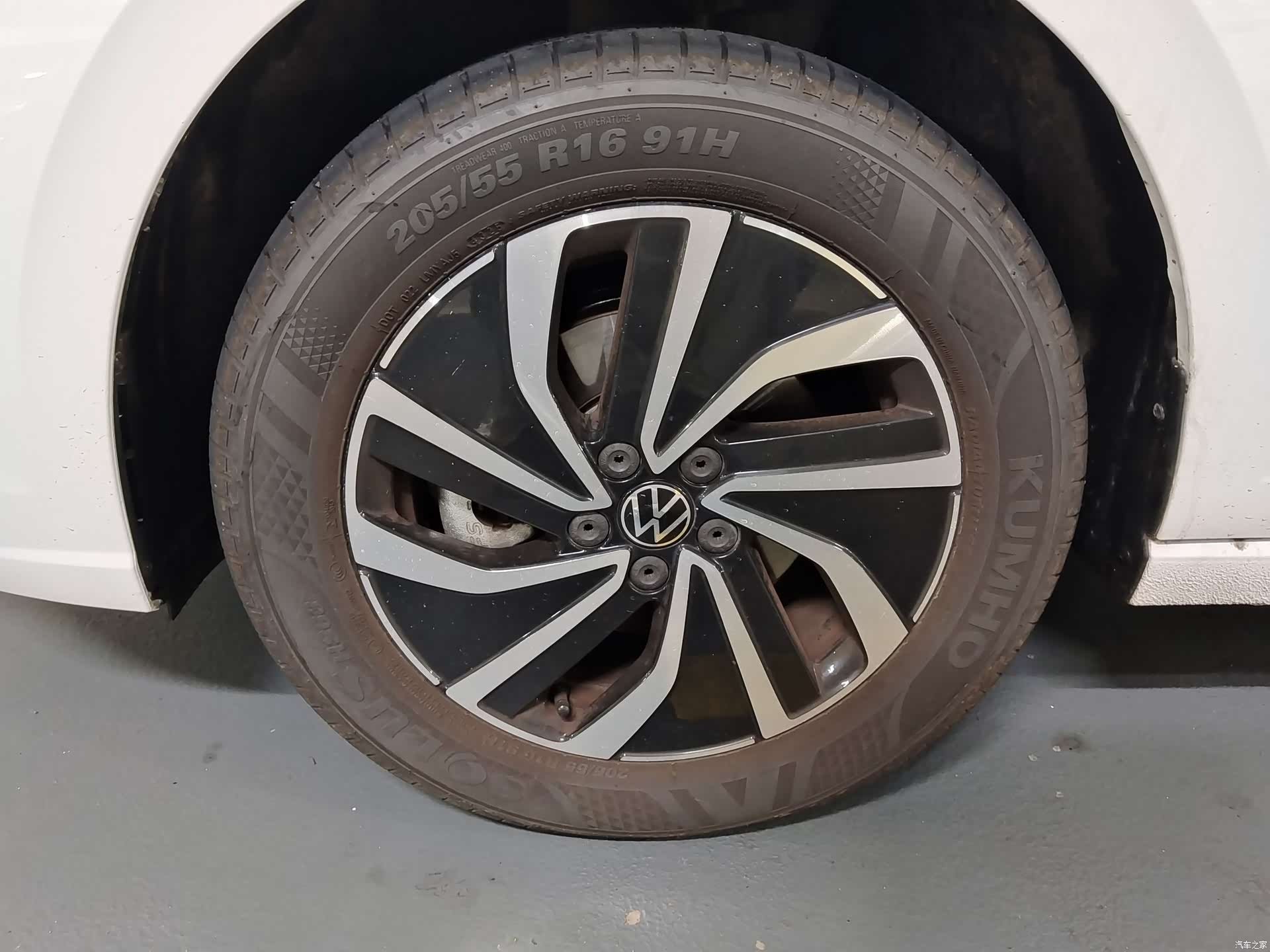 Volkswagen Lavida, 2026 14