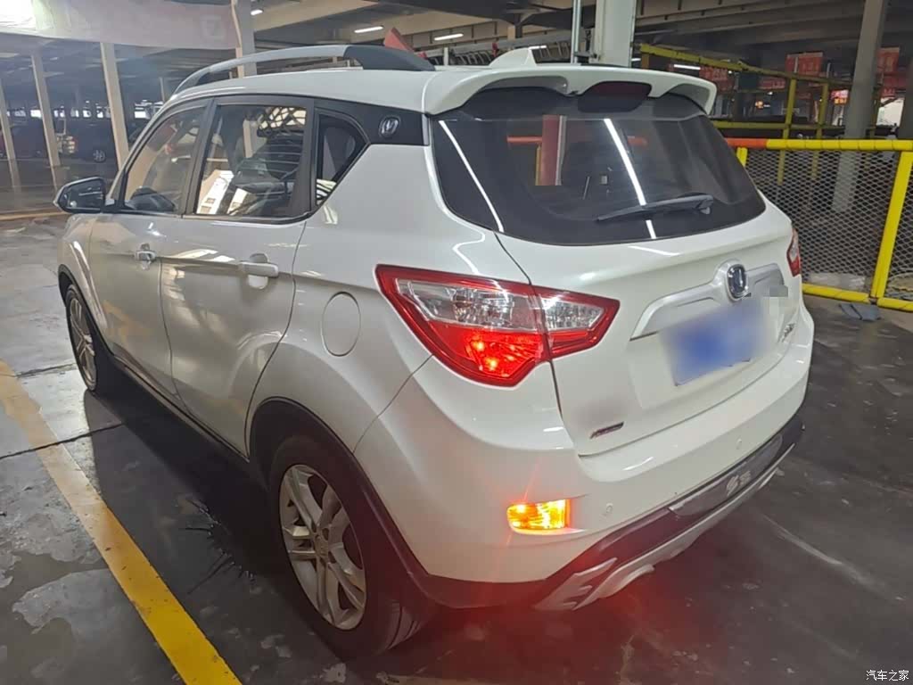 Changan CS35, 2015 все фото