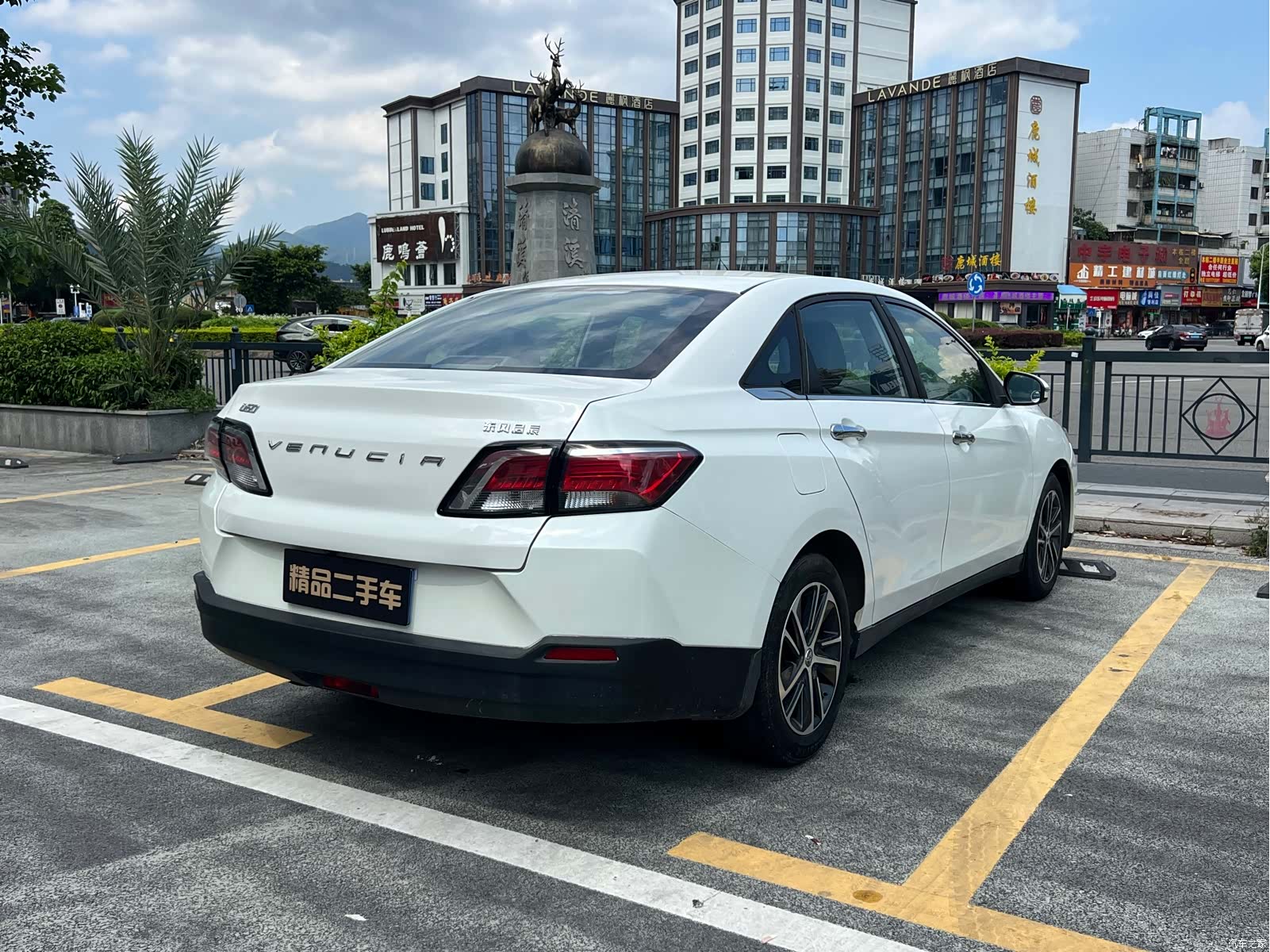 Nissan D60, 2018 7