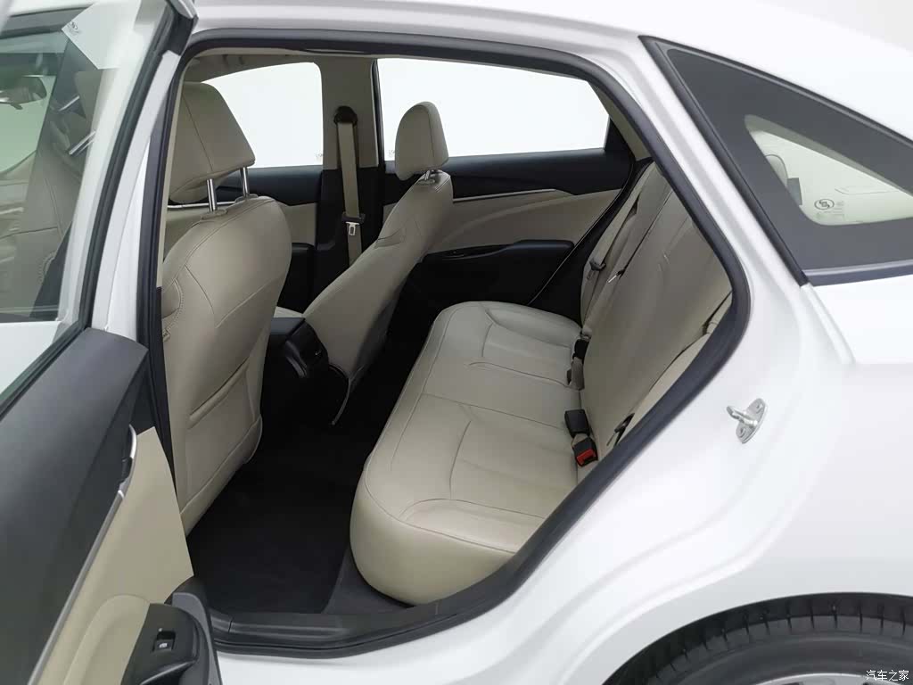 Buick V, 2018 15