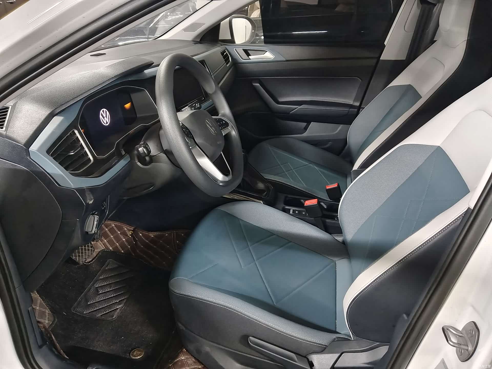 Volkswagen Lavida, 2026 7