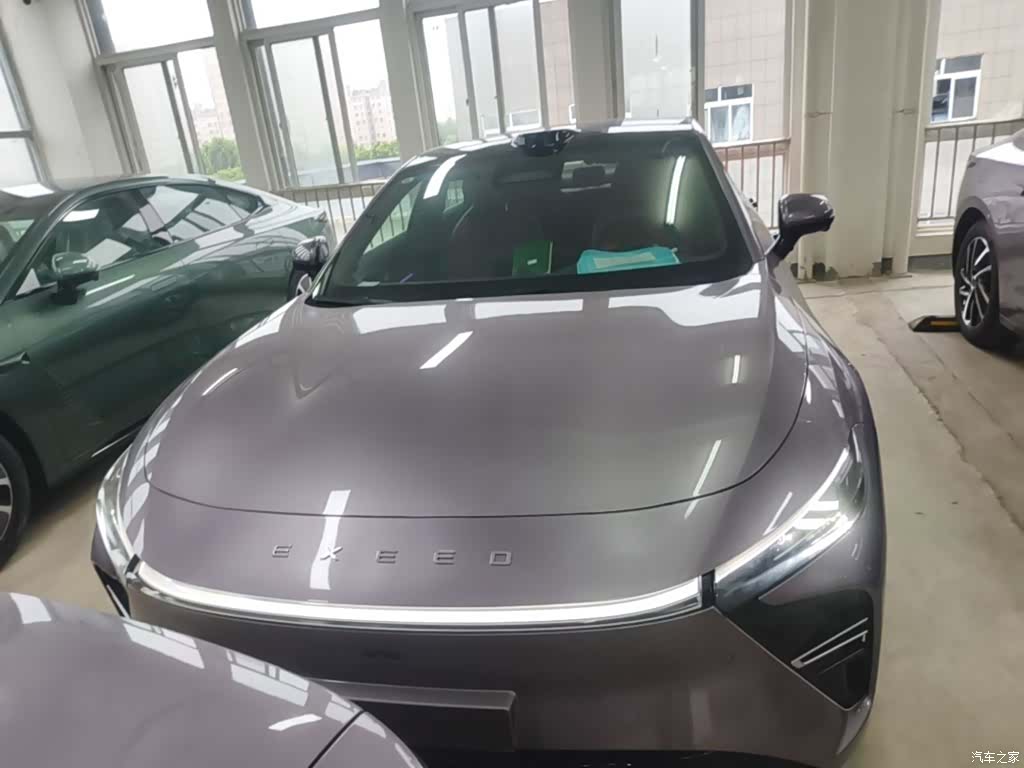 Exeed ES, 2025 3