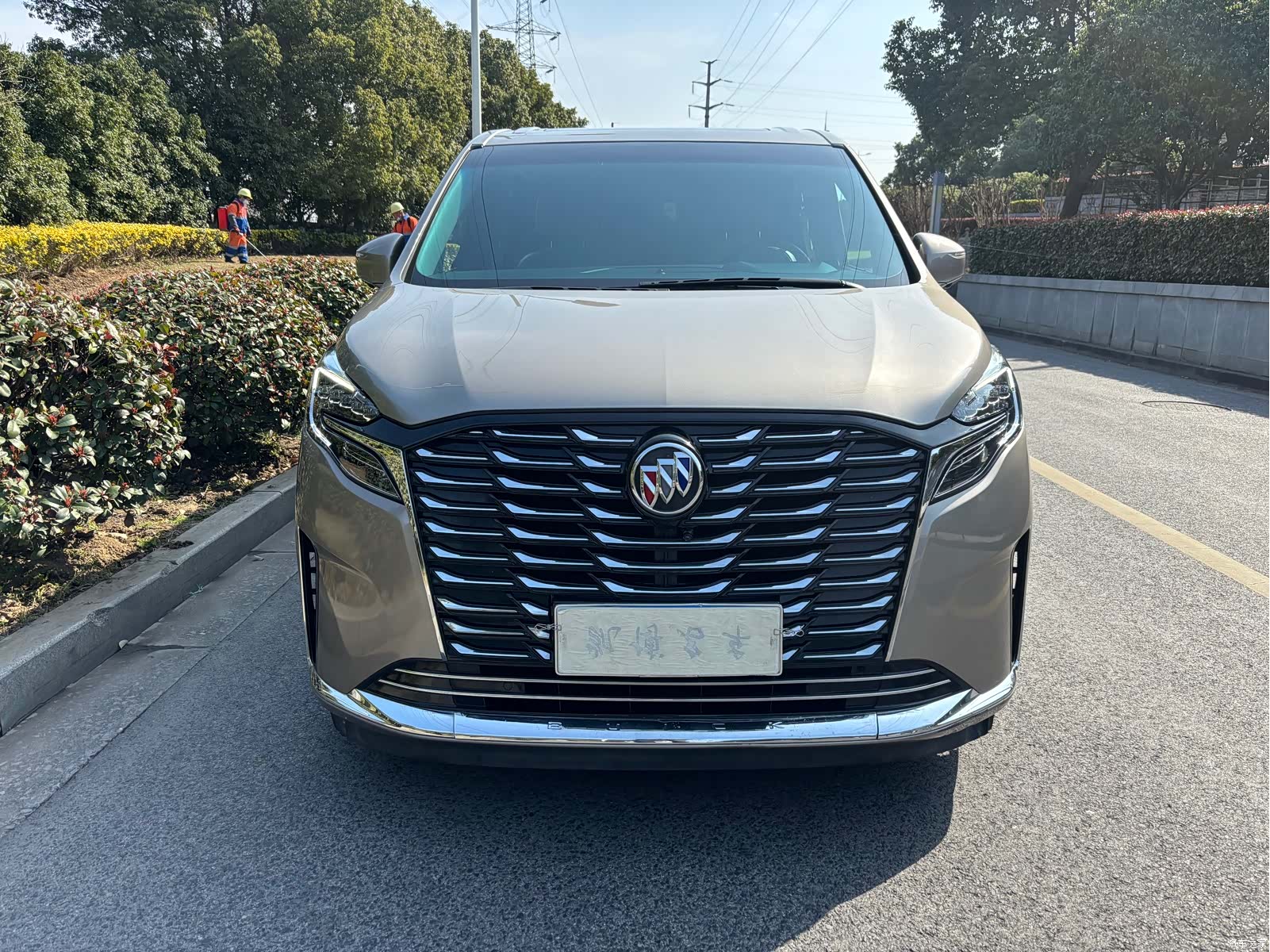 Buick GL8, 2023 2