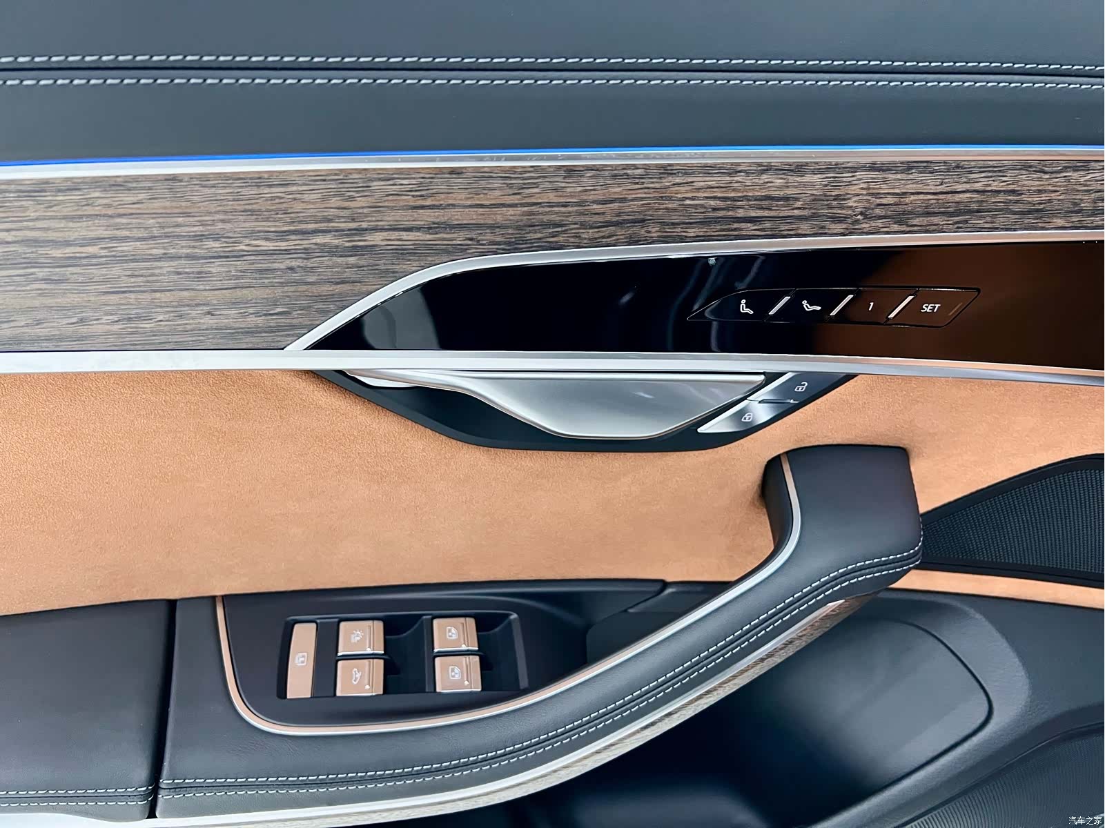 Audi A8L, 2025 23