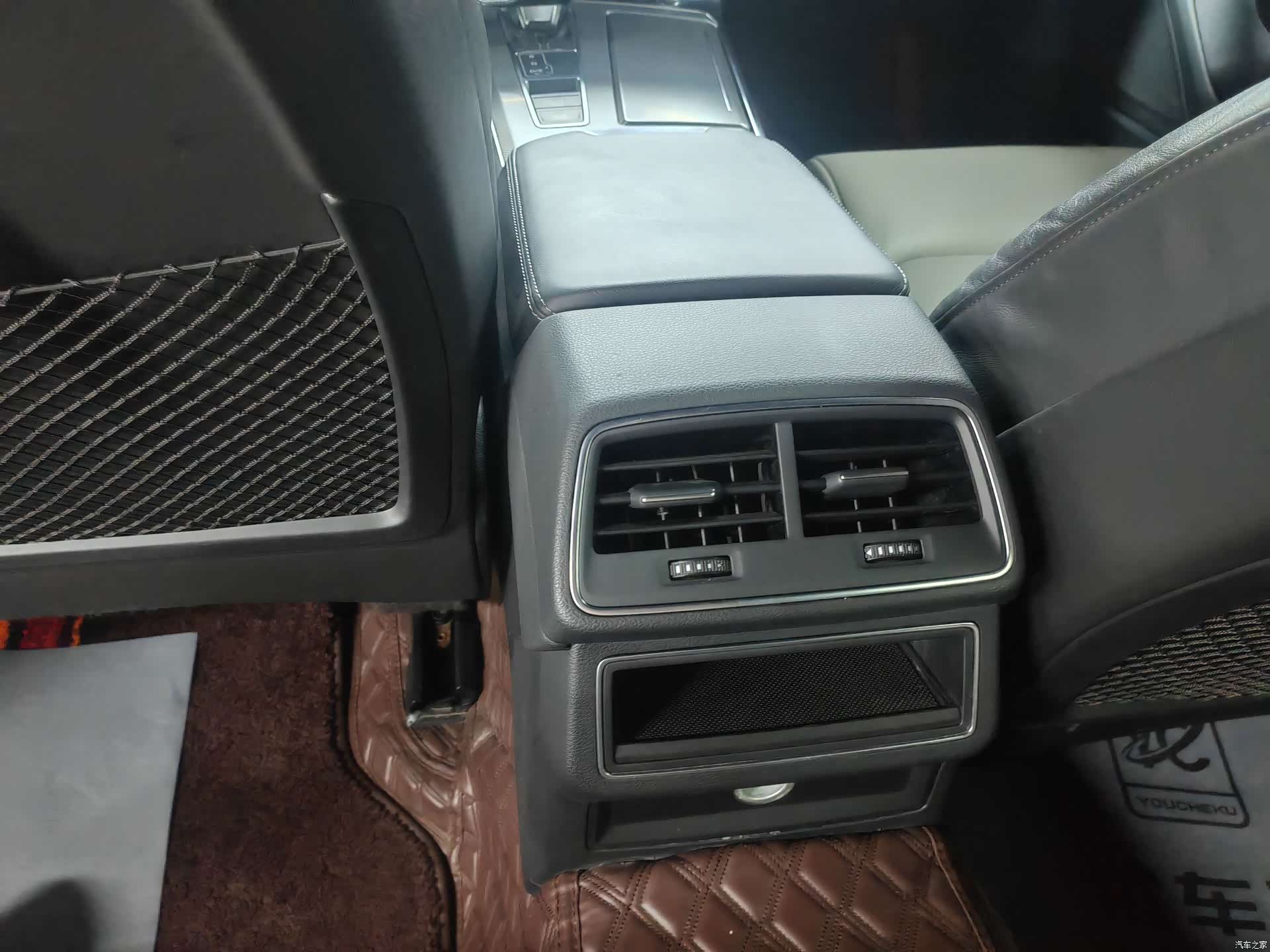 Audi A6L, 2021 10