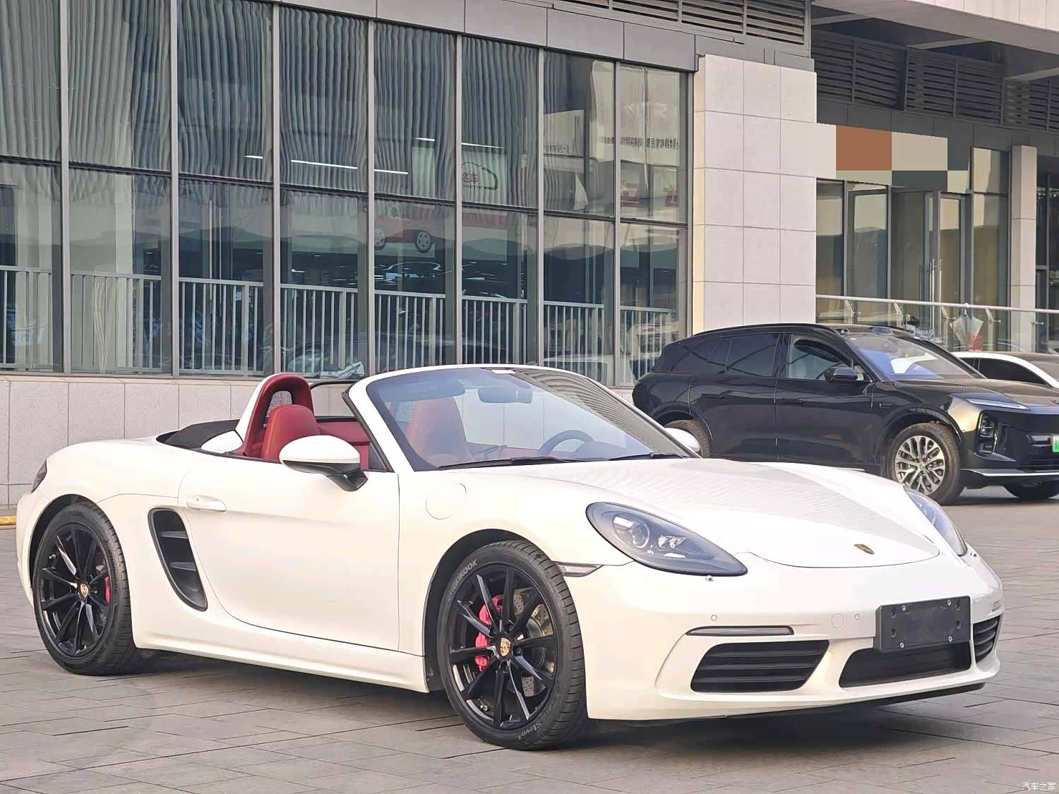 Porsche Boxster, 2023 3