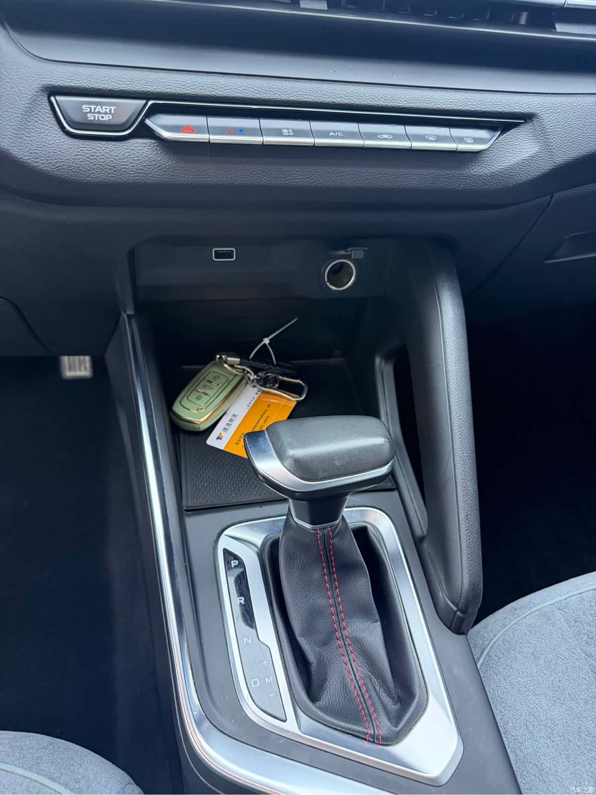 Geely X3, 2022 9