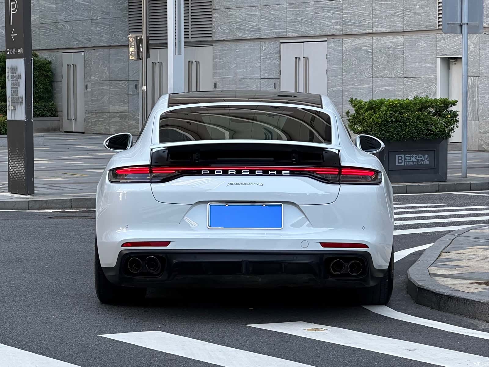Porsche Panamera, 2022 17