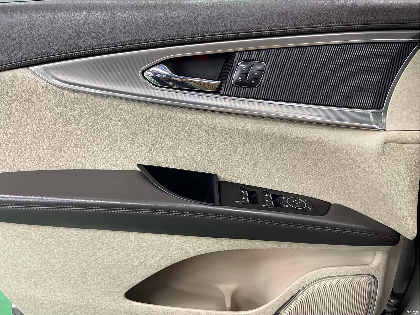 Lincoln MKX, 2017 19