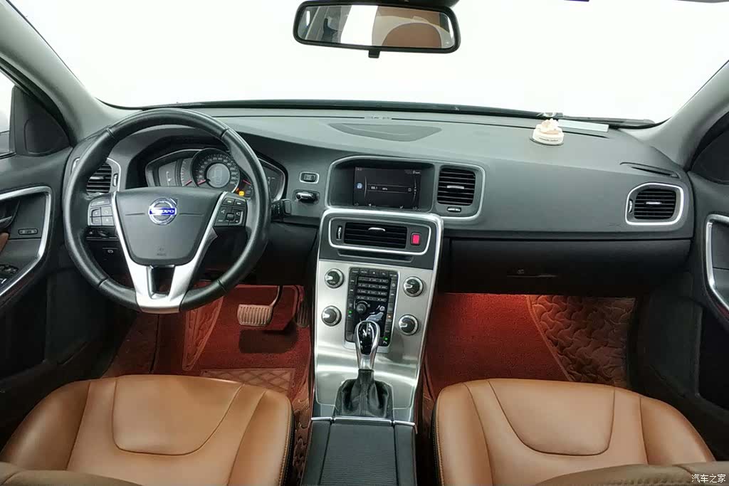 Volvo S60, 2017 12