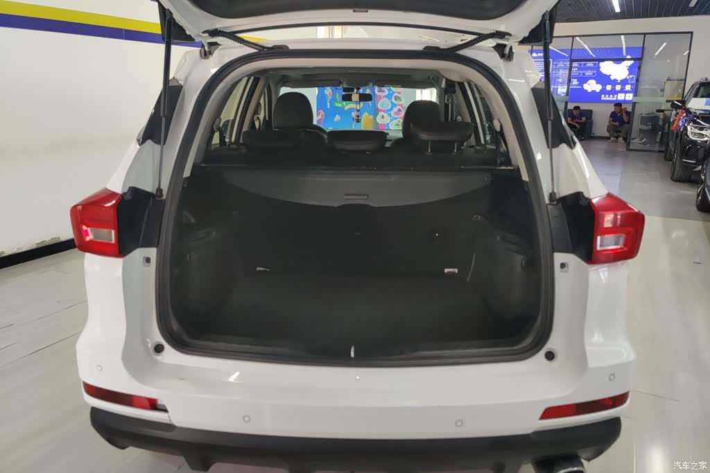 Haval M6, 2017 4