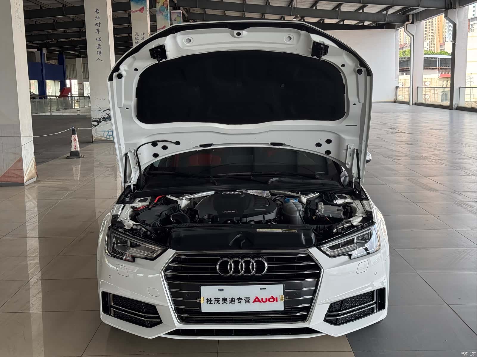 Audi A4L, 2019 4