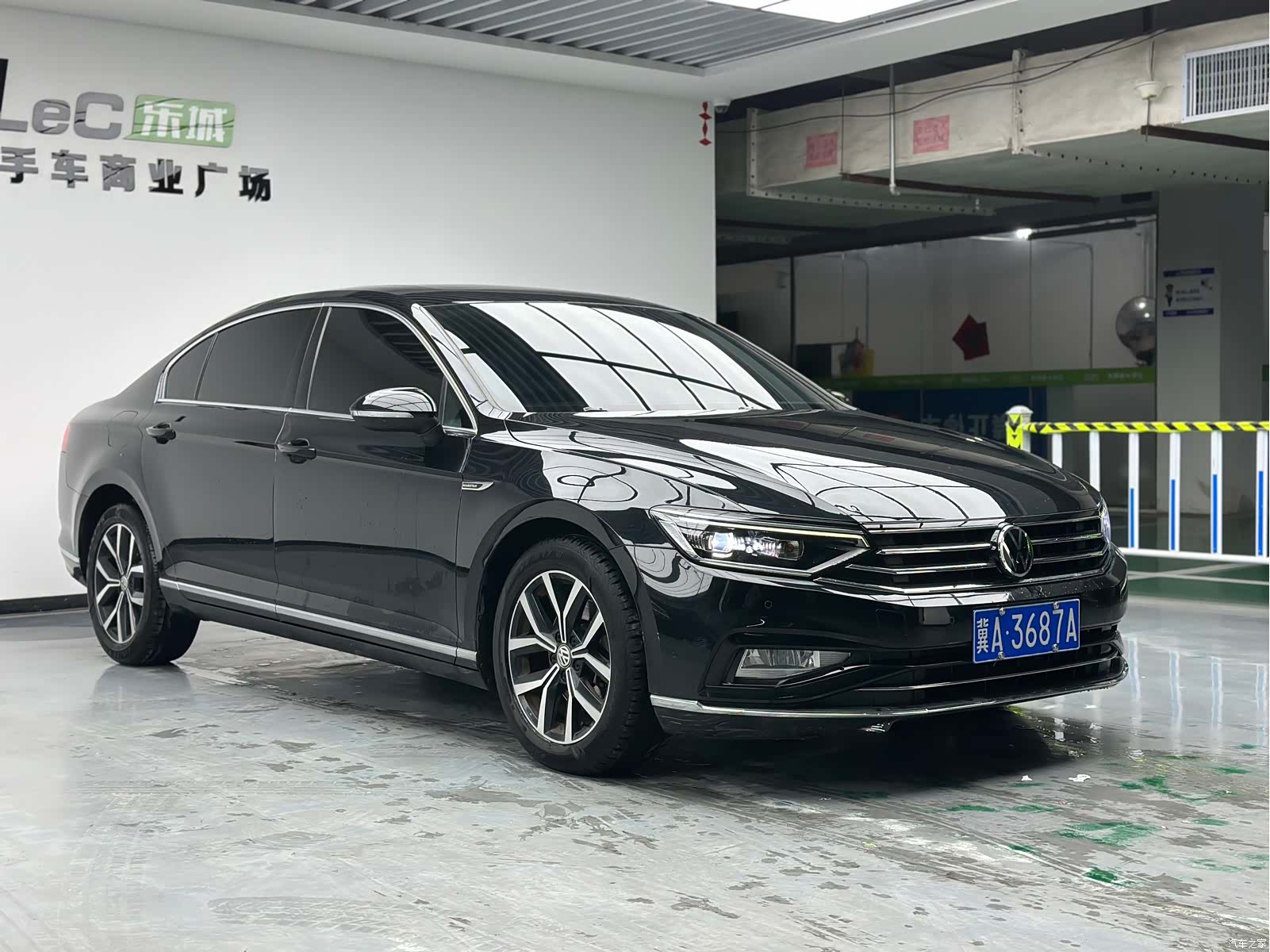 Volkswagen Magotan, 2020 3