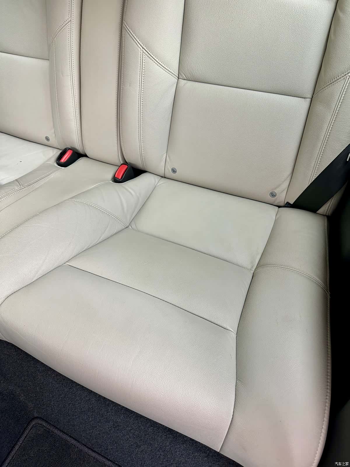 Volvo C30, 2013 39