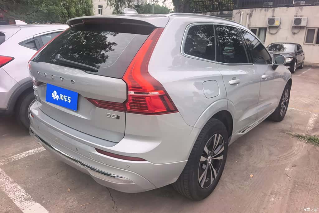Volvo XC60, 2022 3