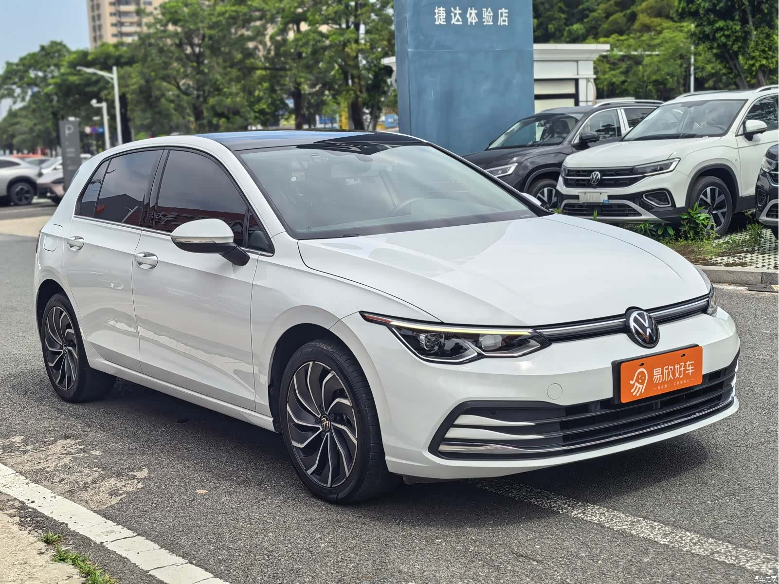 Volkswagen Golf, 2021 3