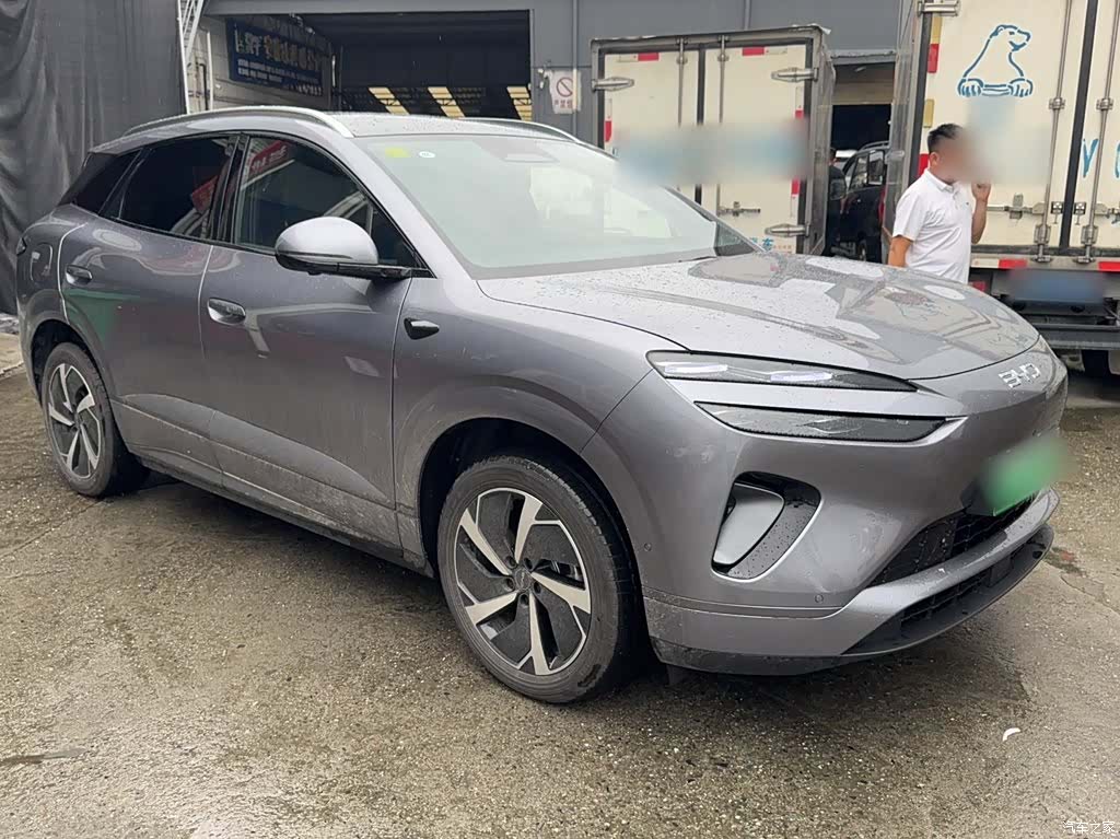 BYD HiAce, 2026 4