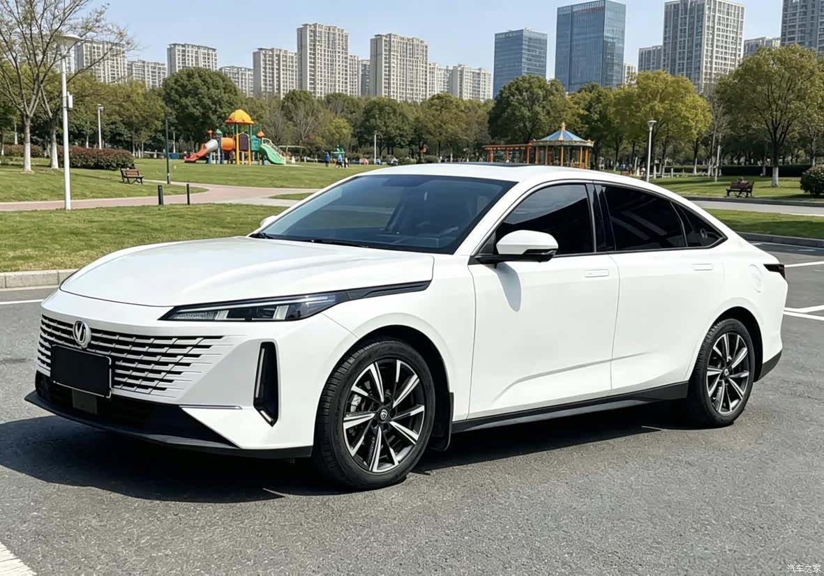 Changan NE, 2023 1