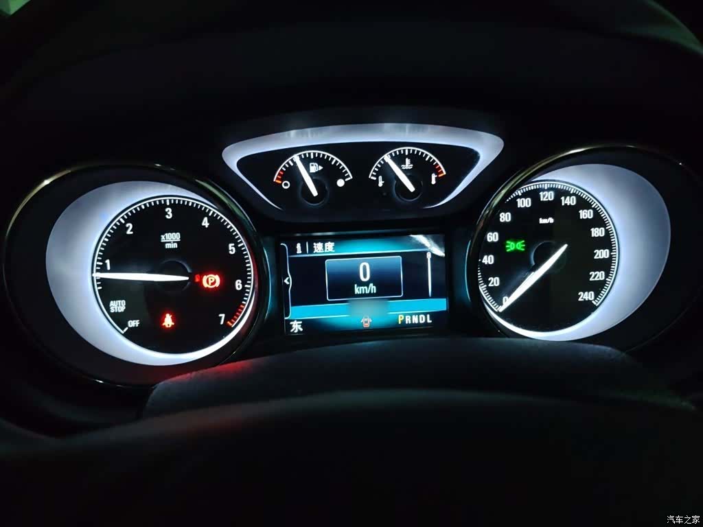 Buick Envision Plus, 2018 4