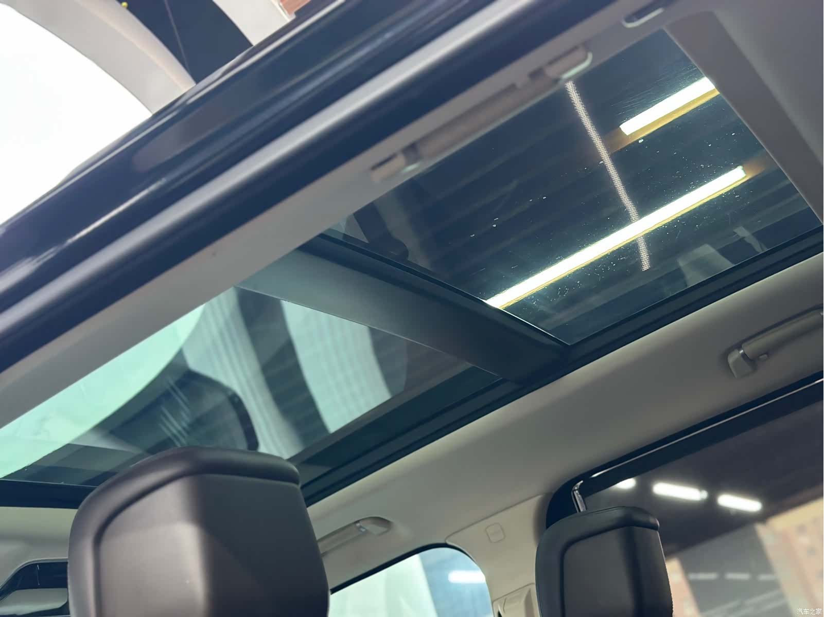 Land Rover Range Rover, 2018 13