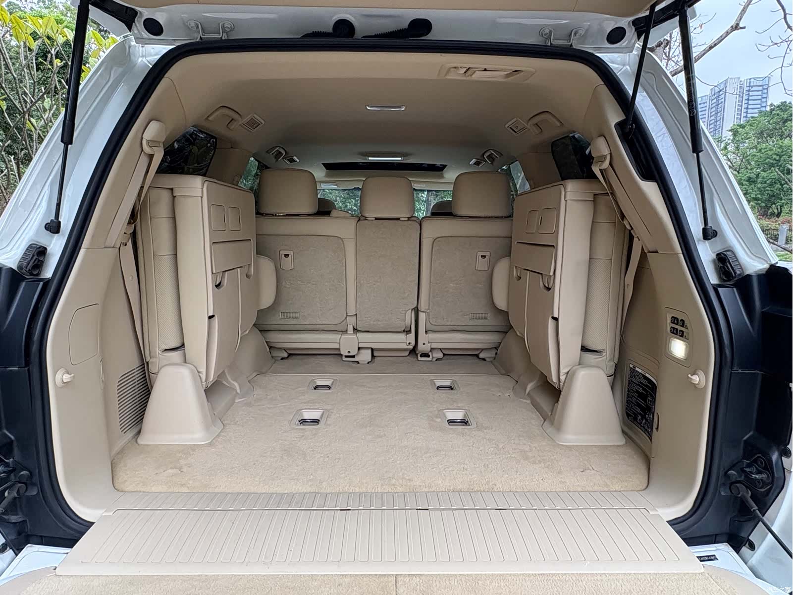 Lexus LX, 2016 18