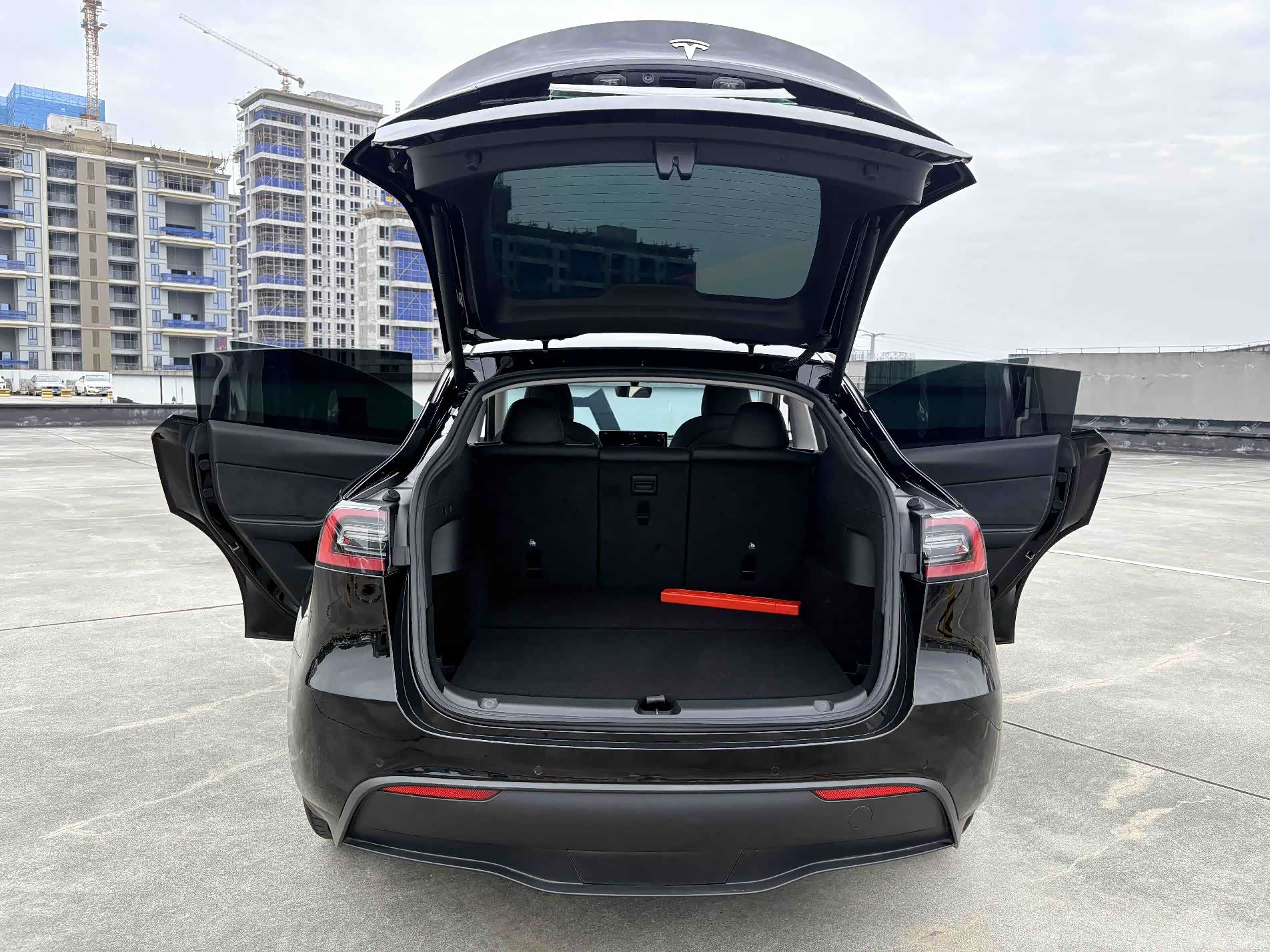 Tesla Model Y, 2022 8