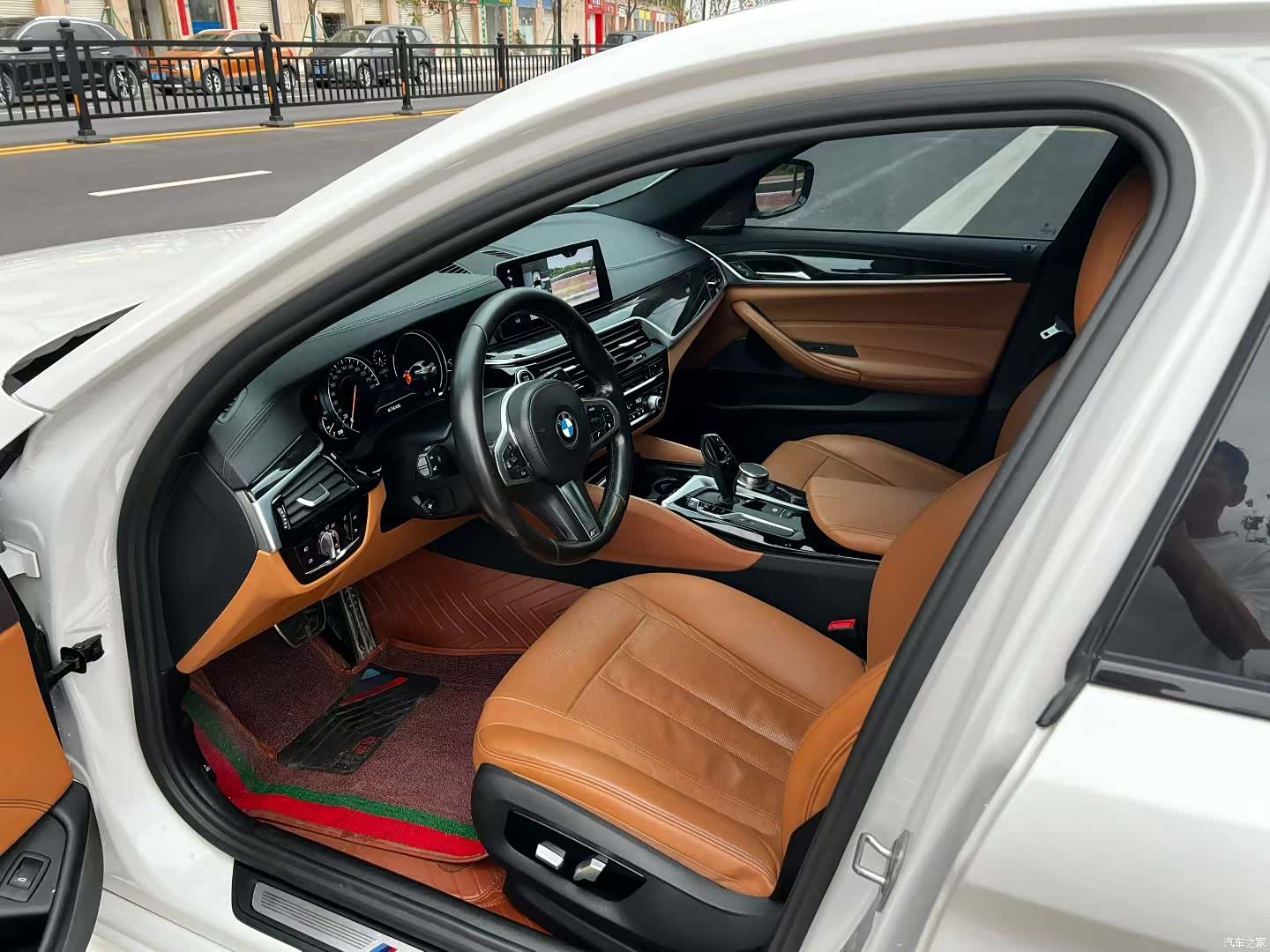 BMW 5 Series, 2017 все фото