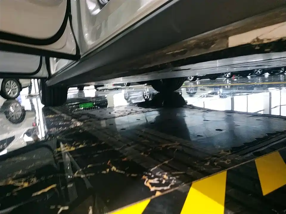 Volkswagen ID.6 CROZZ