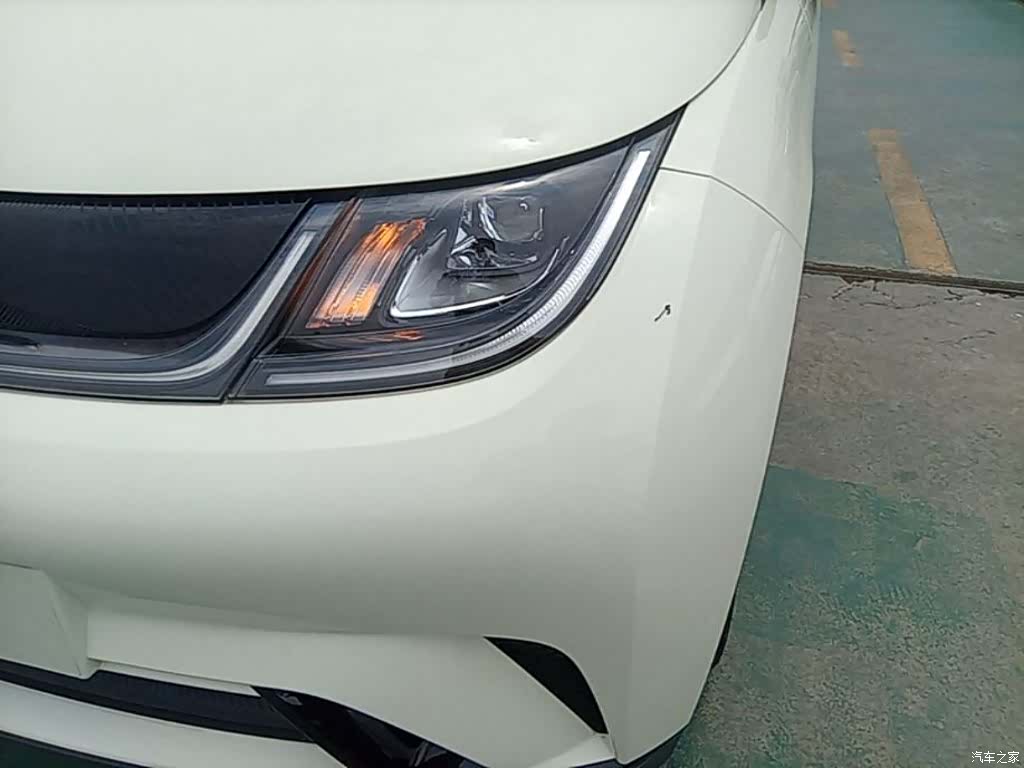 BYD Dolphin, 2023 18