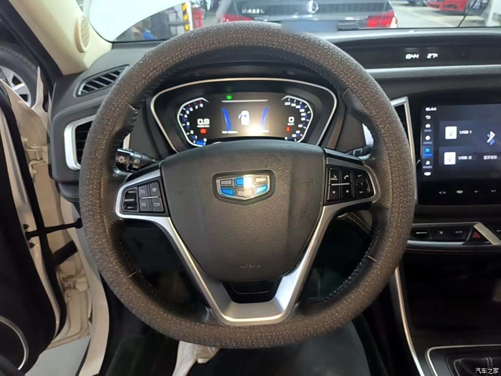Geely X6, 2018 11