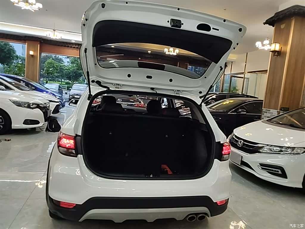 Kia KX, 2019 15