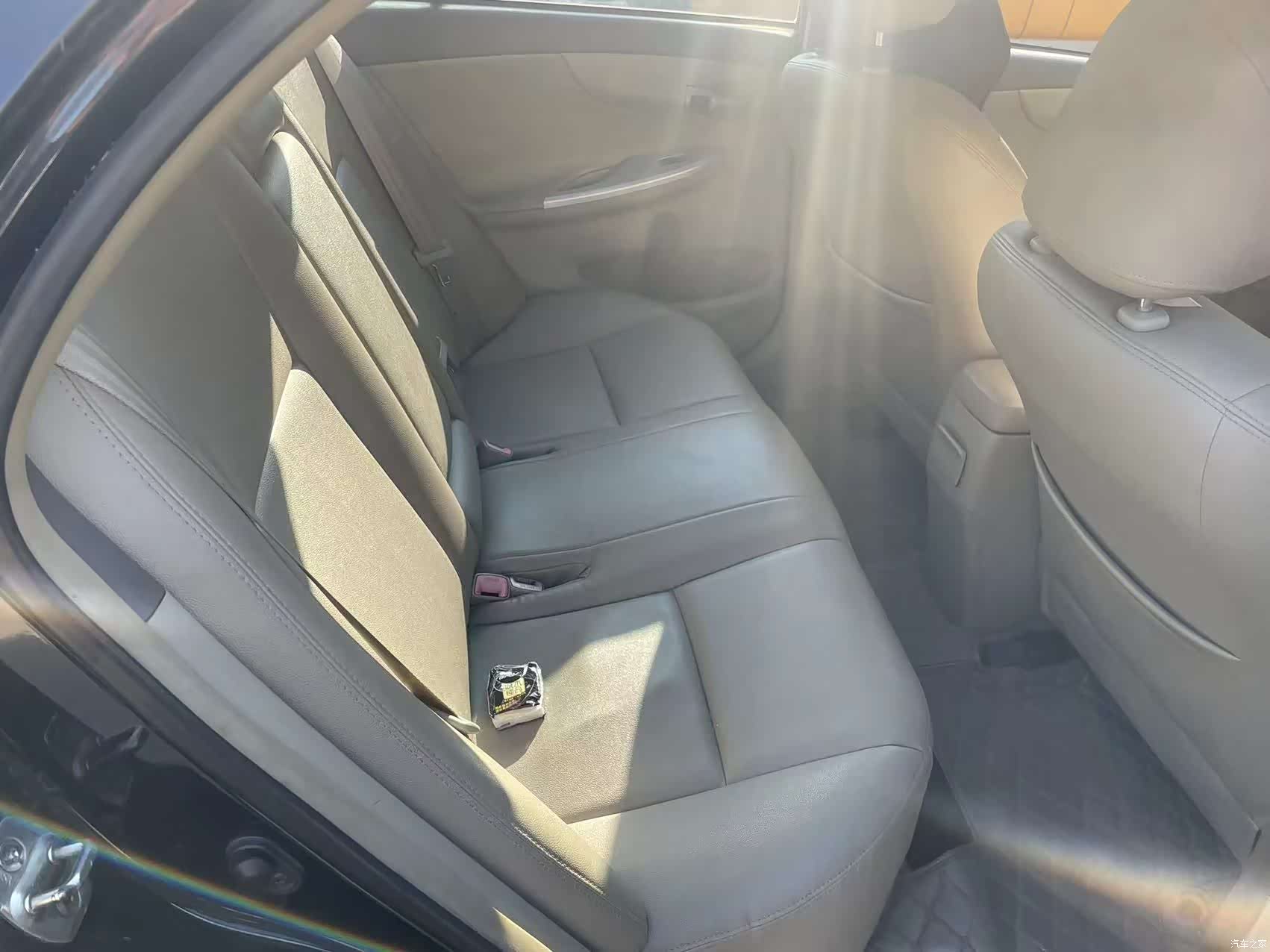Toyota Corolla, 2010 11