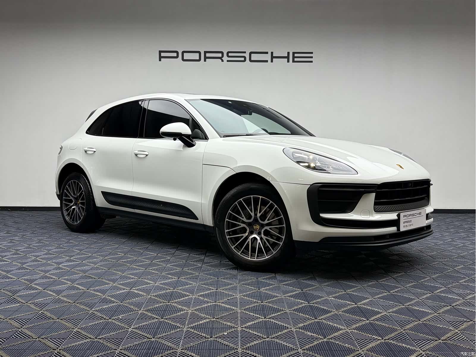Porsche Macan, 2024 9